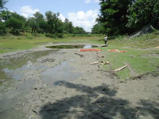 খাল সংস্কার না হওয়ায় জলমগ্ন হচ্ছে রামগতি বাজার 