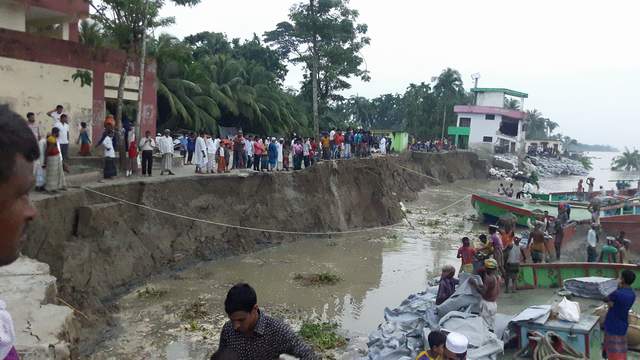একনেক মিটিং-এ লক্ষ্মীপুরের মেঘনা নদীর তীররক্ষা বাঁধ প্রকল্প পাশ 