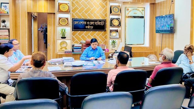 লক্ষ্মীপুরে নজরুল ও কবি নজরুল এভিনিউ 