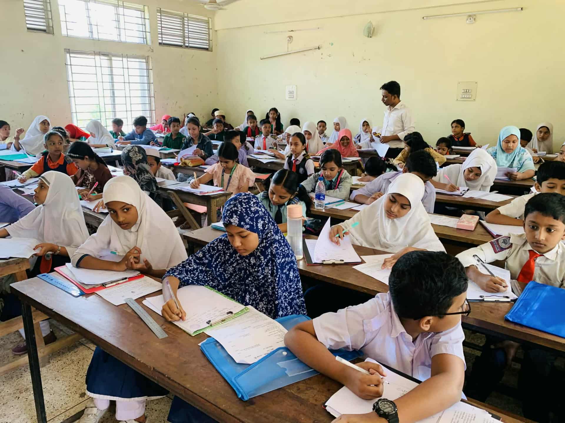 চন্দ্রগঞ্জে শাহ আলম চৌধুরী স্মৃতি বৃত্তি পরীক্ষা অনুষ্ঠিত