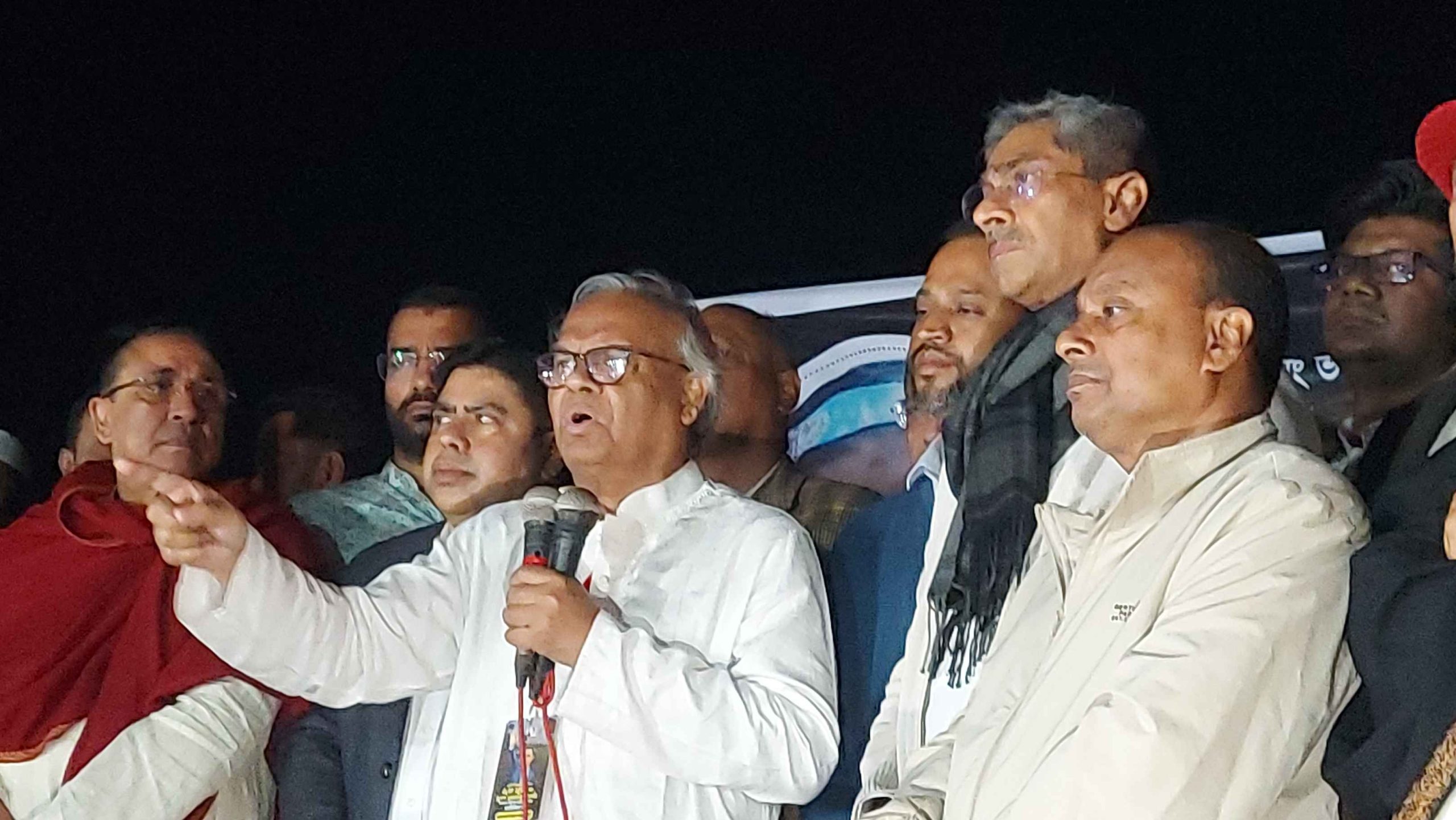 দুষ্কৃতিকারীরা বিভিন্ন জায়গায় অঘটন ঘটাচ্ছে, কিন্তু ধরা পড়ছে না কেন? লক্ষ্মীপুরে রিজভী