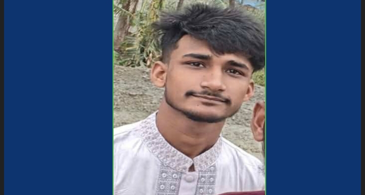 মেঘনায় চিংড়ি রেণুপোনা শিকার করতে গিয়ে যুবক নিখোঁজ, উদ্ধার কাজে চলছে