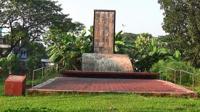 লক্ষ্মীপুরের কোন উপজেলা কখন হানাদার মুক্ত হয় ? 