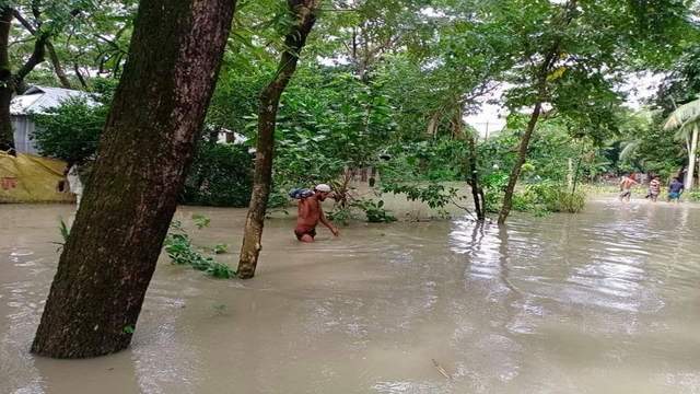 লক্ষ্মীপুরের মেঘনা তীরের প্রায় ৬০ কিমি এলাকা প্লাবিত, ব্যাপক ক্ষতি