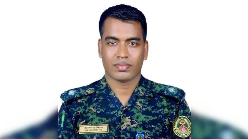 সড়ক দুর্ঘটনায় উপজেলা আনসার ও ভিডিপি কর্মকর্তা নিহত