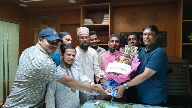 চন্দ্রগঞ্জে নবাগত ওসির সঙ্গে সাংবাদিকদের মতবিনিময় 