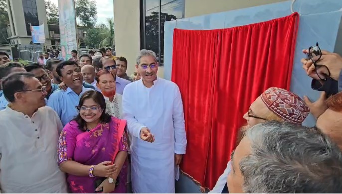 চন্দ্রগঞ্জ উপজেলা পরিষদের অস্থায়ী কার্যালয় উদ্বোধন, প্রশাসনিক কার্যক্রম শুরু