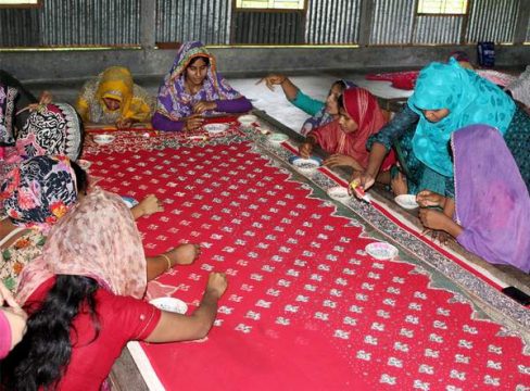 লক্ষ্মীপুর কে ব্র্যান্ডিং করছে আয়েশা: ঘুরিয়ে দিয়েছেন ৫শ’ নারীর জীবন