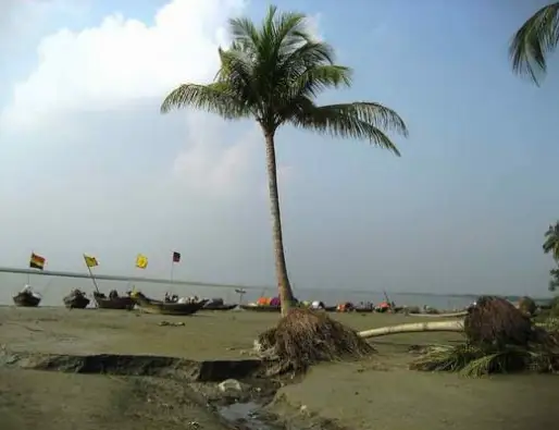 মতিরহাট ও মজু চৌধুরীরহাটে ভ্রমন