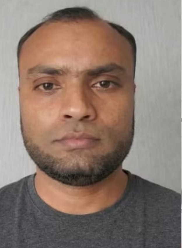 দক্ষিণ আফ্রিকায় ৬ লাখ রান্ড ও ফোন চুরি: রামগঞ্জের প্রবাসীর বিরুদ্ধে থানায় মামলা