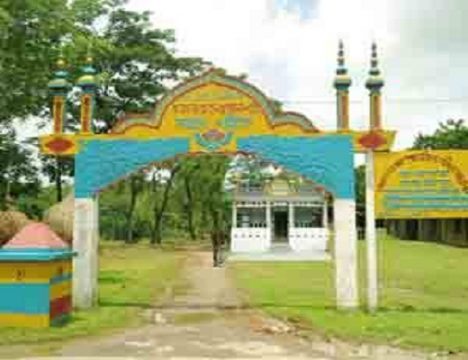 চন্দ্রগঞ্জে দেওয়ানশাহ্ মেলা 